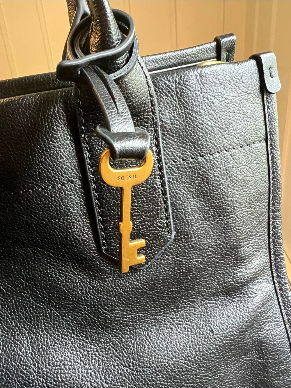 Fossil Black Leather Tote with Gold Hardware and Adjustable Strap - Picture 14 of 14